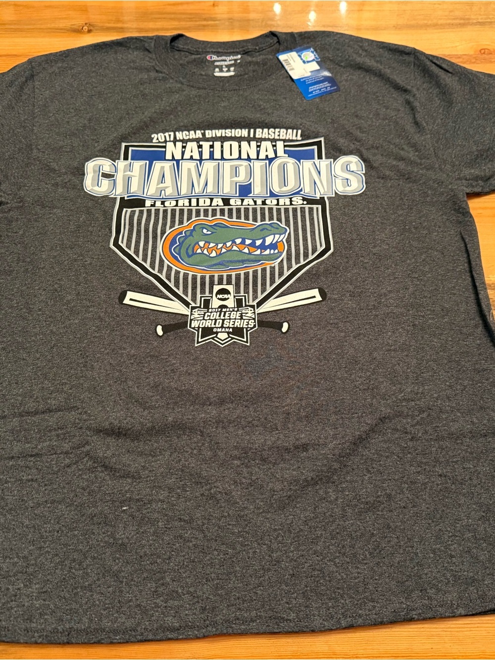 Champion Florida Gators Baseball 2017 National Champions Gray T-Shirt - Picture 1 of 2